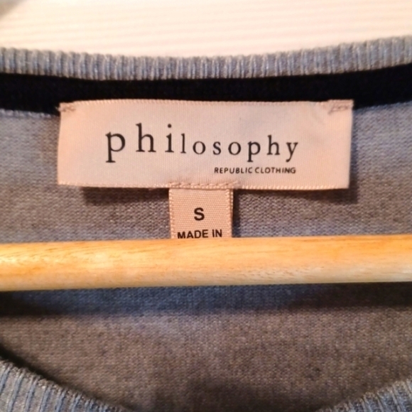 Philosphy Sweater - Picture 2 of 9